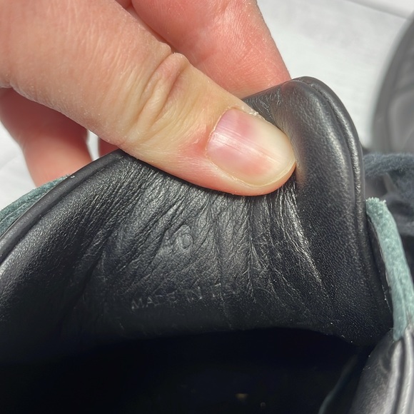 GREATS Leather Sneakers in Black 13 BS3 - Picture 4 of 8